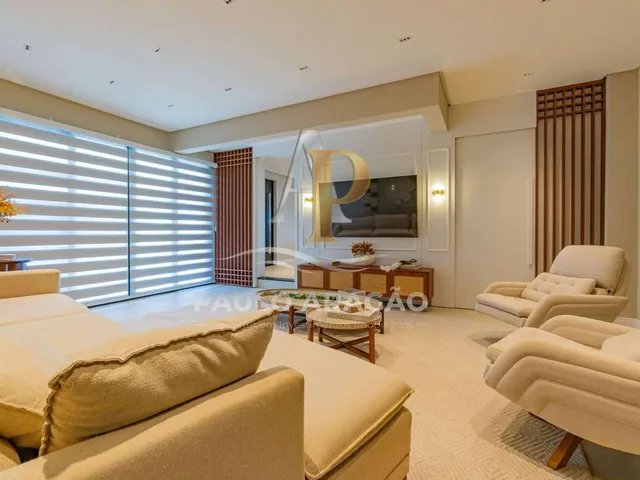 Imagem 4: Casa Pé na Areia À Venda em Bombinhas, Bombas, com 4 Quartos, 180M²