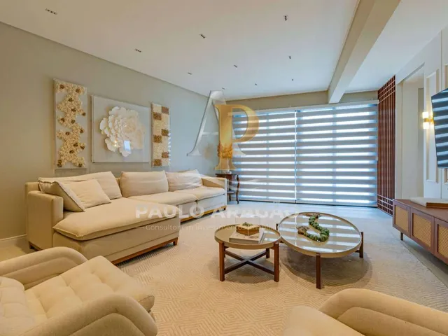 Imagem 5: Casa Pé na Areia À Venda em Bombinhas, Bombas, com 4 Quartos, 180M²
