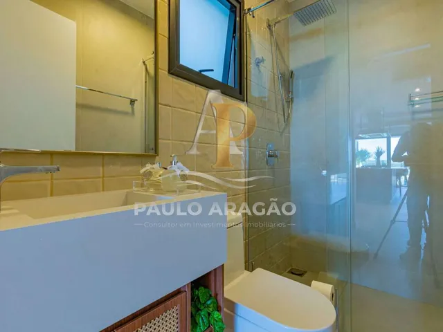 Imagem 7: Casa Pé na Areia À Venda em Bombinhas, Bombas, com 4 Quartos, 180M²