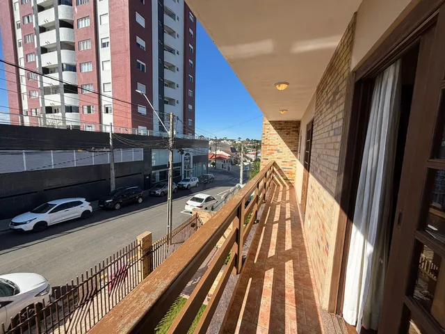 Imagem 14: Sofisticação, Espaço e Localização Privilegiada no Centro de Campo Largo