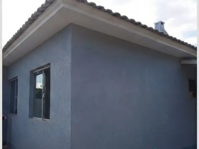 Imagem 2: Casa com Praticidade e Segurança em São José