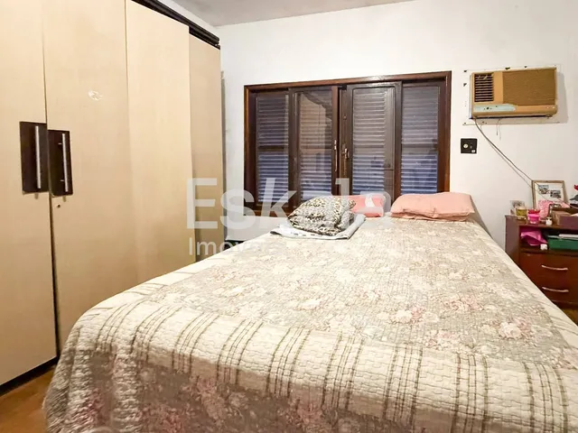 Imagem 2: Casa Semimobiliada com 937M² de Terreno