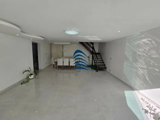 Imagem 10: Casa Duplex 4 Quartos em Itapuã