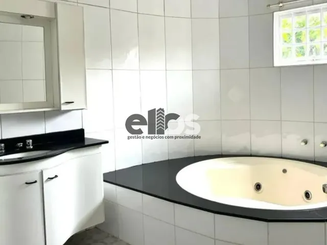 Imagem 7: 0 Casa com 5 dormitórios