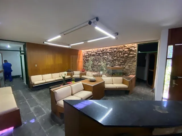 Imagem: Sala/Casa Comercial para Locação em Espinheiro