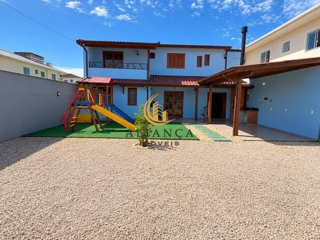 Imagem: Casa com 2 Dormitórios e Suíte no Nova