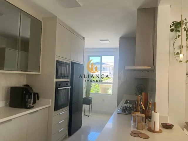 Imagem 3: Casa com 3 Dormitórios e Quintal no Bom Abrigo