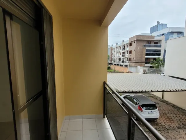 Imagem 7: Aluga-Se Apto 2 Quartos, Churrasqueira, Sacada e Garagem Próximo a Ufsm