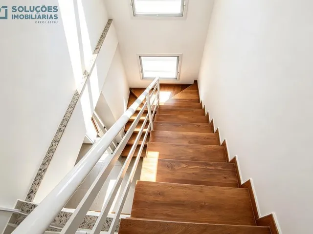 Imagem 16: Alugo Casa Nova Semimobiliada, com 2 Quartos, Quintal, 110M², a 5 Minutos a Pé da Praia do Campeche