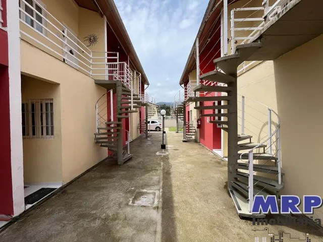 Imagem 16: Apartamento Duplex em Ubatuba, a 100 Metros da Praia da Maranduba, com Escritura