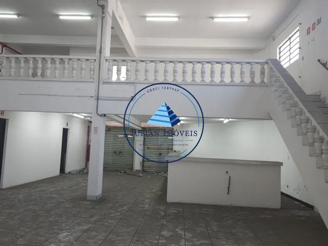 Imagem 8: Galpão para Aluguel em Vila Romanópolis, Ferraz de Vasconcelos, São Paulo - Amplo Espaço com 9 Banheiros