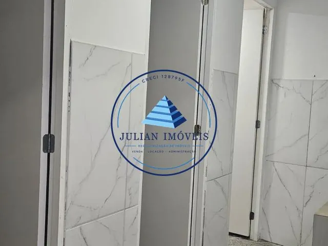 Imagem 12: Galpão para Aluguel em Vila Romanópolis, Ferraz de Vasconcelos, São Paulo - Amplo Espaço com 9 Banheiros