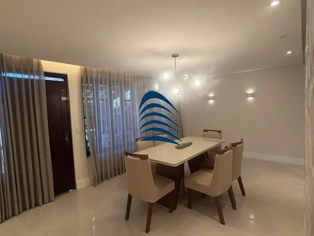 Imagem 3: Casa Duplex À Venda em Farol de Itapuã, Salvador