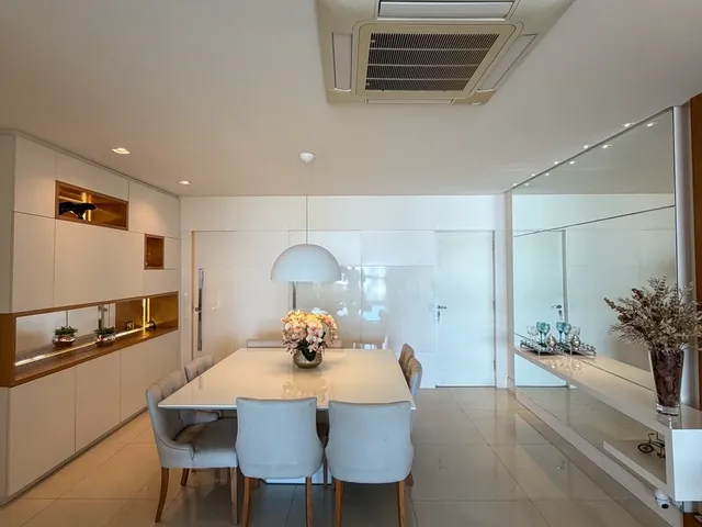 Imagem 2: Apartamento de 3 Quartos, Totalmente Montado e Decorado, Vendido Porteira Fechada no Parque das Castanheiras