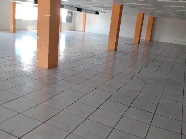Imagem 7: Prédio Comercial com 1.800 M²