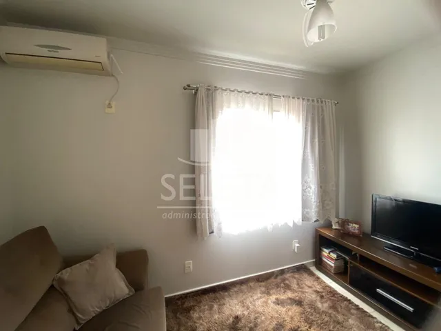 Imagem 9: Sobrado com 3 Dormitorios Sendo 1 Suite À Venda, Região do Lago 1, Cascavel - Pr