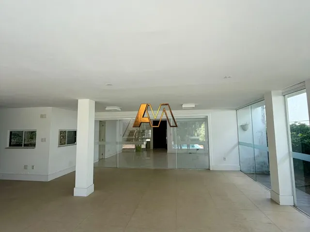Imagem 5: Casa Nascente com Piscina 4 Suítes