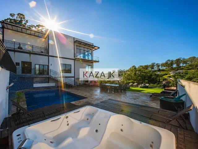 Imagem: Casa de Alto Padrão em Serra dos Cristais
