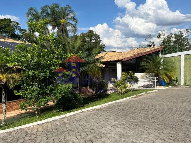 Imagem 10: Apartamento para Aluguel com 2 Quartos, Suíte e Varanda