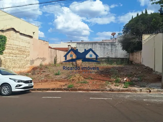 Imagem: Terreno À Venda no Bairro Centro - Ituiutaba/Mg