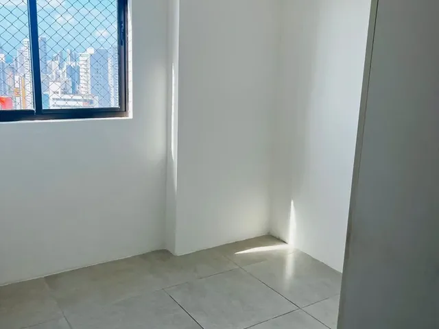 Imagem 12: Apartamento com Varanda e 2 Dormitórios em Boa Viagem