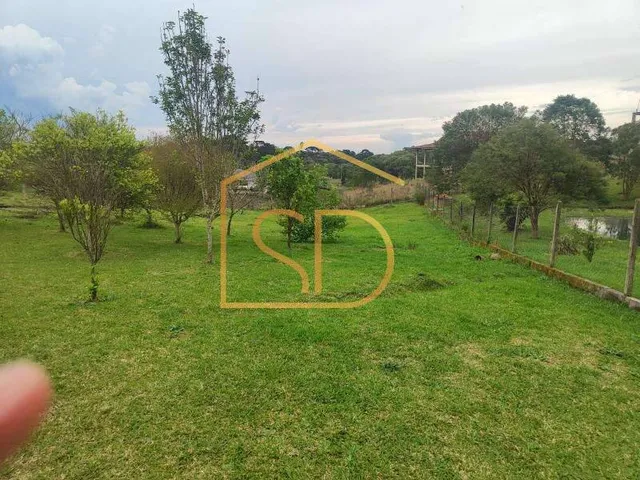 Imagem 12: Maravilhosa Chácara À Venda, 2.643.97 M² no Condomínio Sol Nascente em Tijucas do Sul, Rio de Una, com 2 Quartos e Pomar
