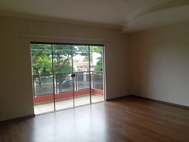 Imagem 5: Sobrado para Locação, 01 Suite e 03 Quartos - Jardim Porto Alegre, Toledo - Pr