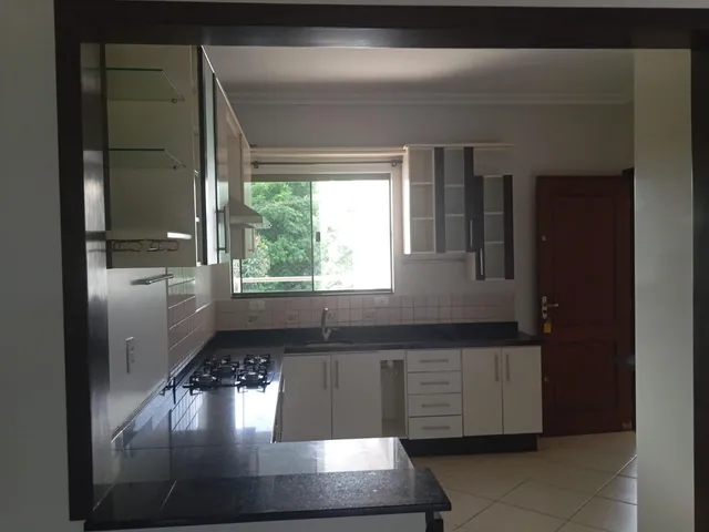 Imagem 7: Sobrado para Locação, 01 Suite e 03 Quartos - Jardim Porto Alegre, Toledo - Pr
