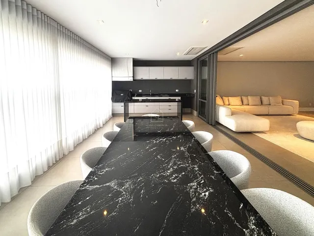Imagem 3: Apartamento Alugar com 316M², 3 Suítes, 4 Vagas no Cambuí, Campinas