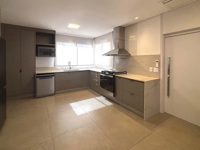 Imagem 5: Apartamento Alugar com 316M², 3 Suítes, 4 Vagas no Cambuí, Campinas