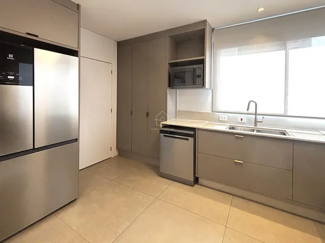 Imagem 13: Apartamento Alugar com 316M², 3 Suítes, 4 Vagas no Cambuí, Campinas