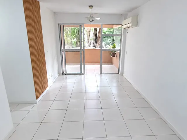 Imagem: Venda de Apartamento com 2 Quartos - Pechincha