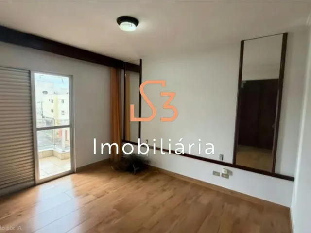 Imagem 13: Apartamento Espaçoso em Saraiva, Uberlândia: 4 Quartos, 142M² e 2 Vagas de Garagem Disponível!