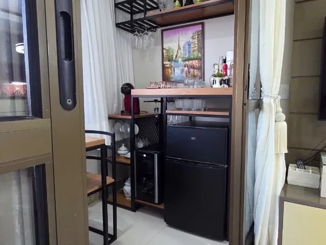 Imagem 2: Vendo Apartamento Nascente, Andar Alto no Brisas Clube Varanda Gourmet, 3/4, 1 Suíte, 2 Vagas - Paralela/Ssa/Ba