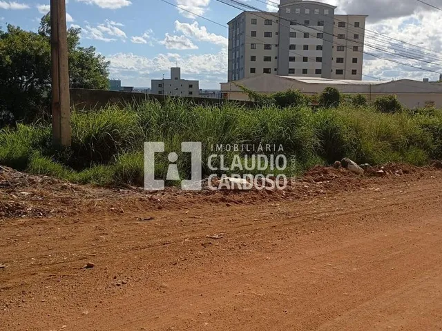Imagem: Oportunidade, Terreno À Venda na Rua Paulo
