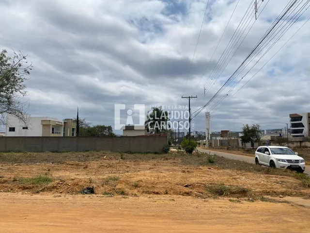 Imagem 2: Vendo Lote de 1.000 M² em Localização Estratégica no Alto da Boa Vista. Oportunidade Imperdível!