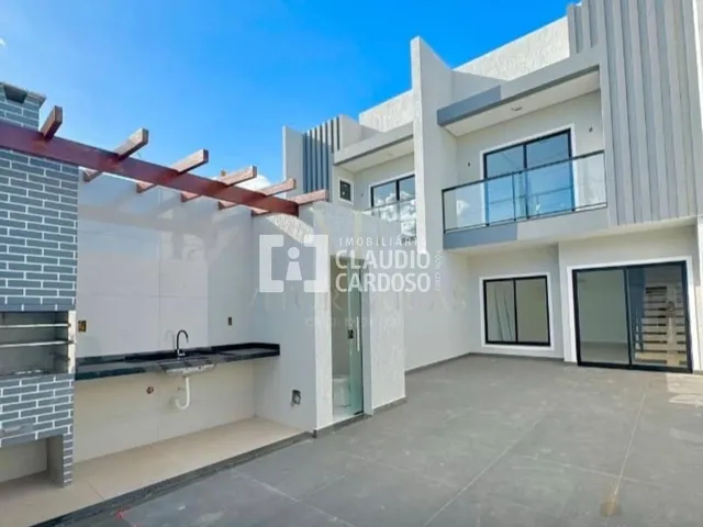 Imagem: Casa Duplex À Venda no Loteamento Sevilha