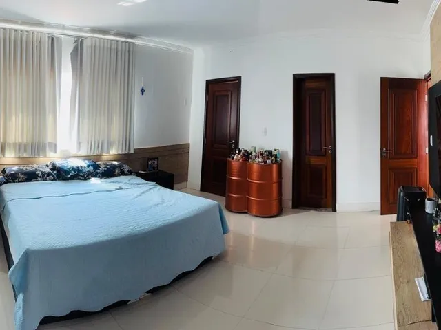 Imagem 10: Casa de 2 Pavimentos com 4 Suítes no Condomínio Greenville 2! Área de 342M². 03 Vagas de Garagem. Nascente