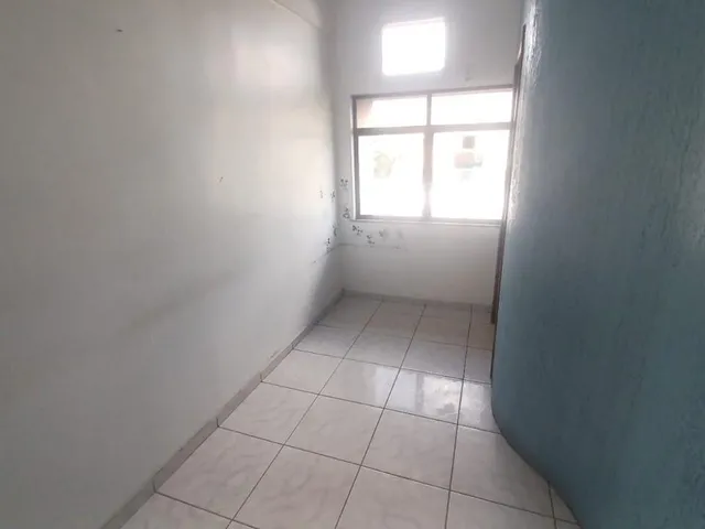 Imagem 11: Sala Comercial na Avenida Magalhães Barata. Área Privativa de 35M² - 5° Andar Não Possui Vaga de Garagem Nascente