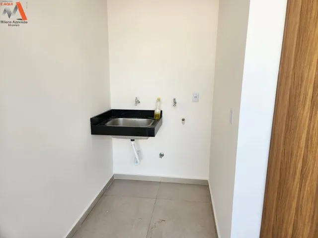 Imagem 2: Casa no Condomínio Porto Marina. Área Privativa de 160M². 02 Vagas de Garagem. Nascente