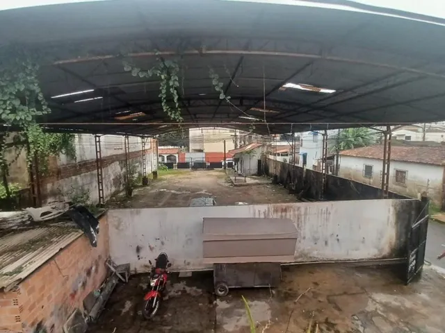 Imagem 11: Galpão Comercial com Imóvel Residencial nos Fundos - Área Total de 697M²