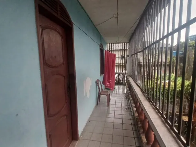 Imagem 2: Galpão Comercial com Imóvel Residencial nos Fundos - Área Total de 697M²