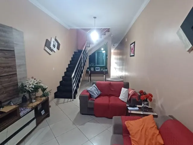 Imagem 3: Casa Completa com Suíte e Espaço Extra Pronta para Morar