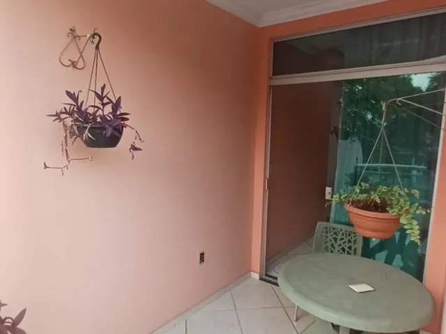 Imagem 2: Casa Completa com Suíte e Espaço Extra Pronta para Morar