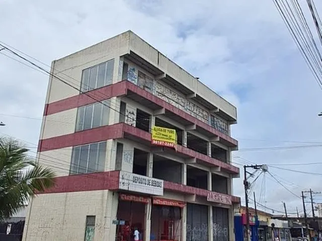 Imagem 12: Prédio Comercial Estratégico na Cidade Nova 6 com Alta Visibilidade e Estacionamento Exclusivo