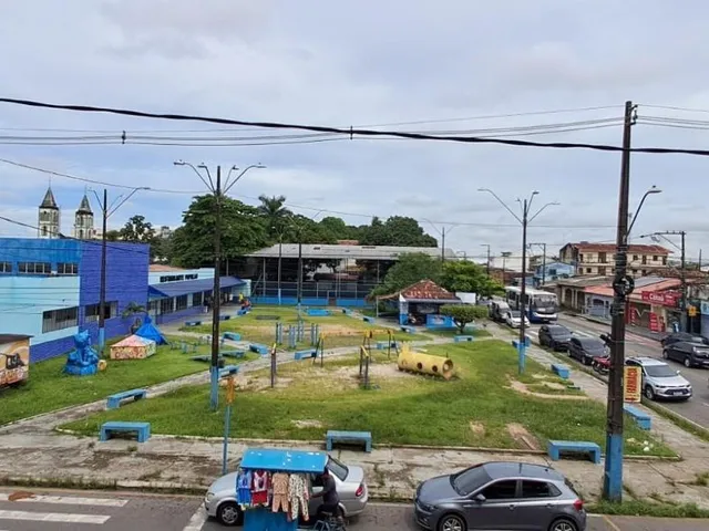 Imagem 10: Prédio Comercial Estratégico na Cidade Nova 6 com Alta Visibilidade e Estacionamento Exclusivo