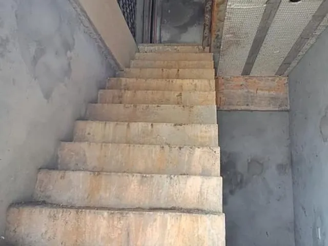Imagem 5: Prédio Comercial Estratégico na Cidade Nova 6 com Alta Visibilidade e Estacionamento Exclusivo