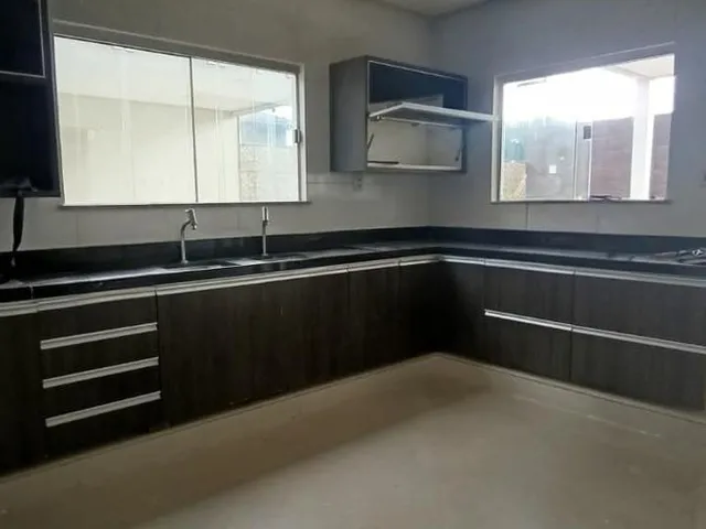 Imagem 13: Casa de Alto Padrão no Montenegro Boulevard com 366M² e 3 Suítes Exclusivas