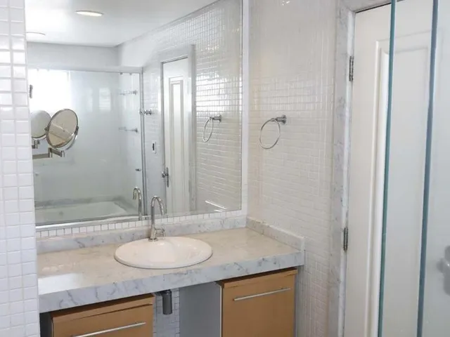 Imagem 8: Apartamento Mobiliado Porteira Fechada com 2 Suítes e 2 Vagas Soltas Pronto para Morar