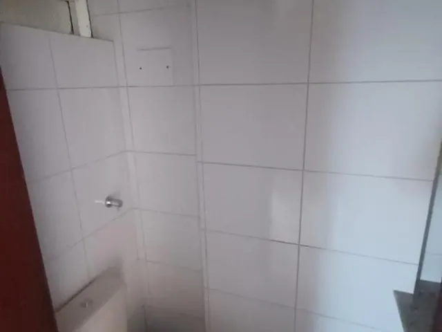 Imagem 4: Sala Comercial no Ed. Nassar, Medindo 34M², no Centro Comercial da Cidade